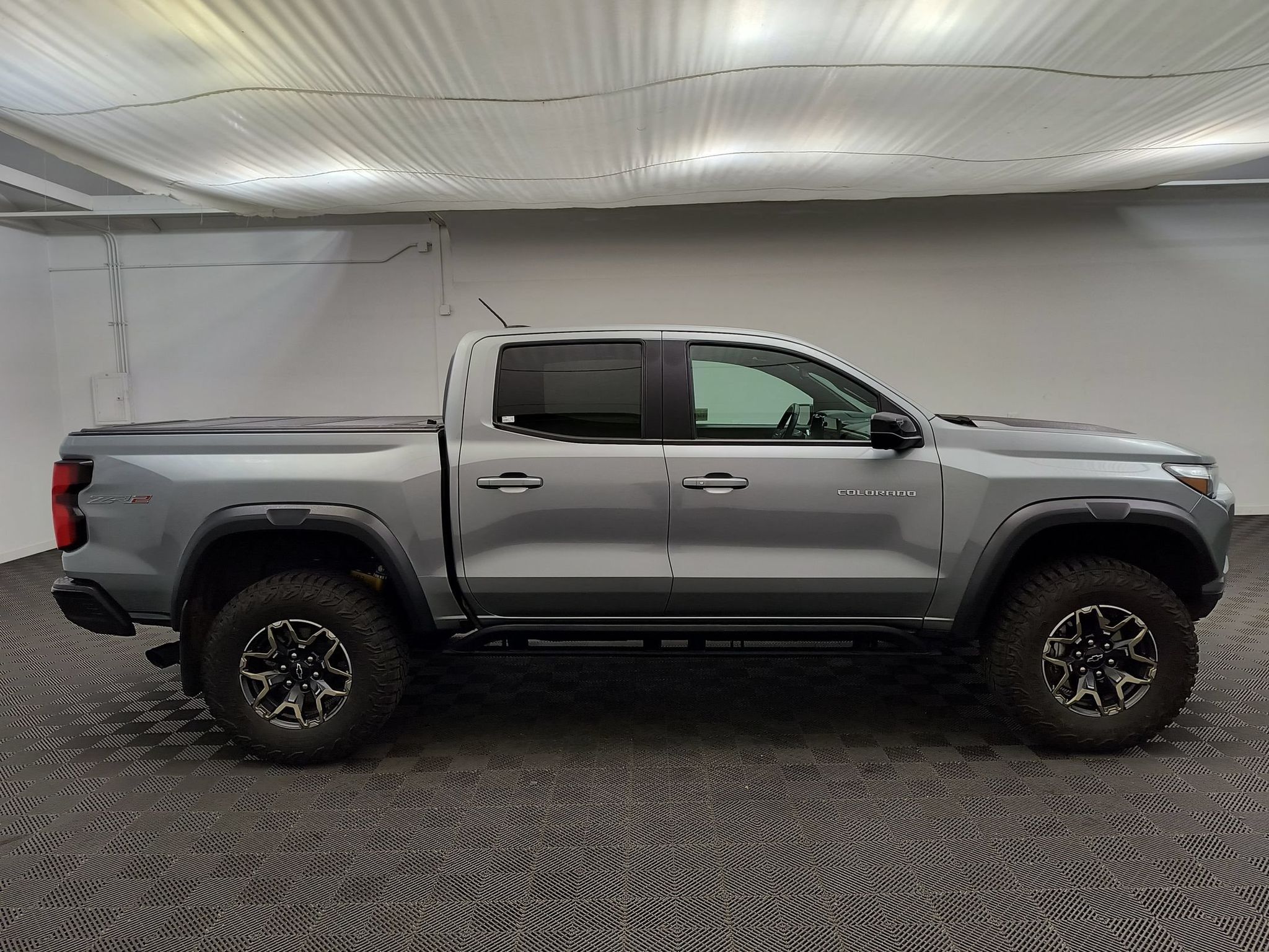 2024 Chevrolet Colorado ZR2 - Photo 8