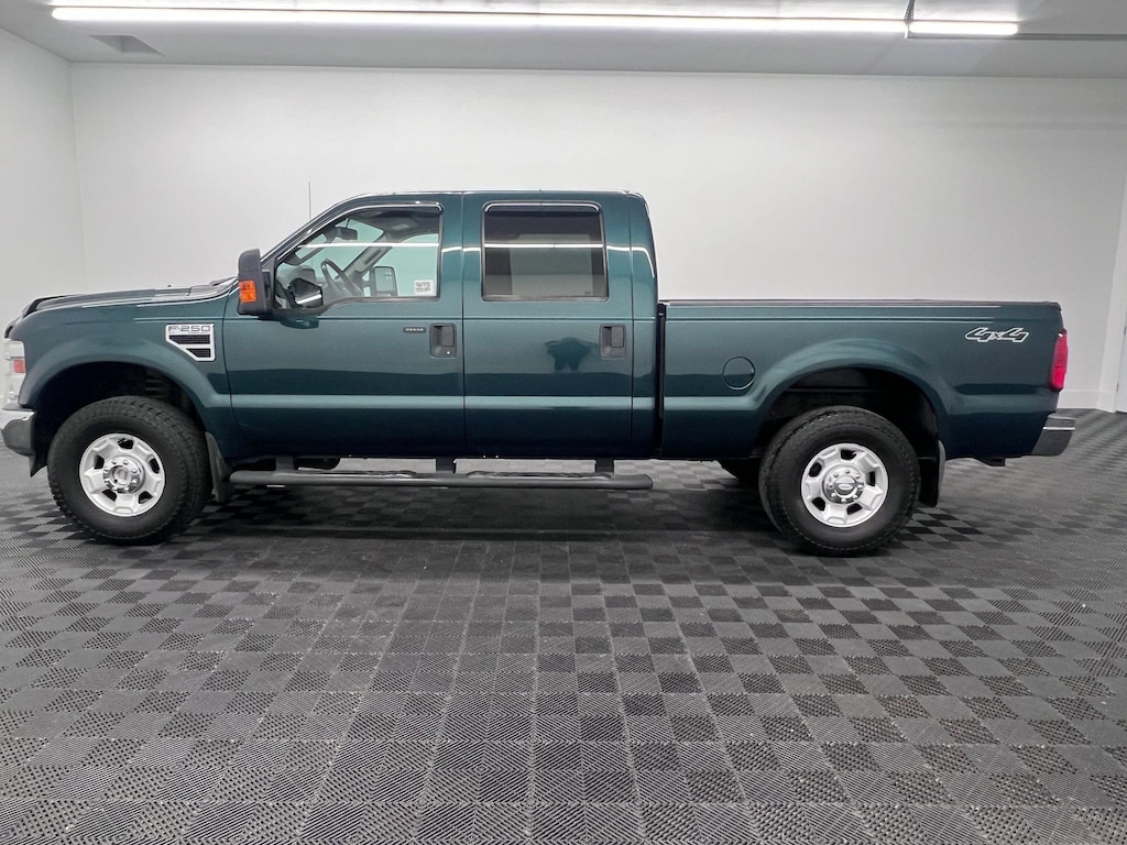 Used 2010 Ford F-250 Truck Crew Cab
