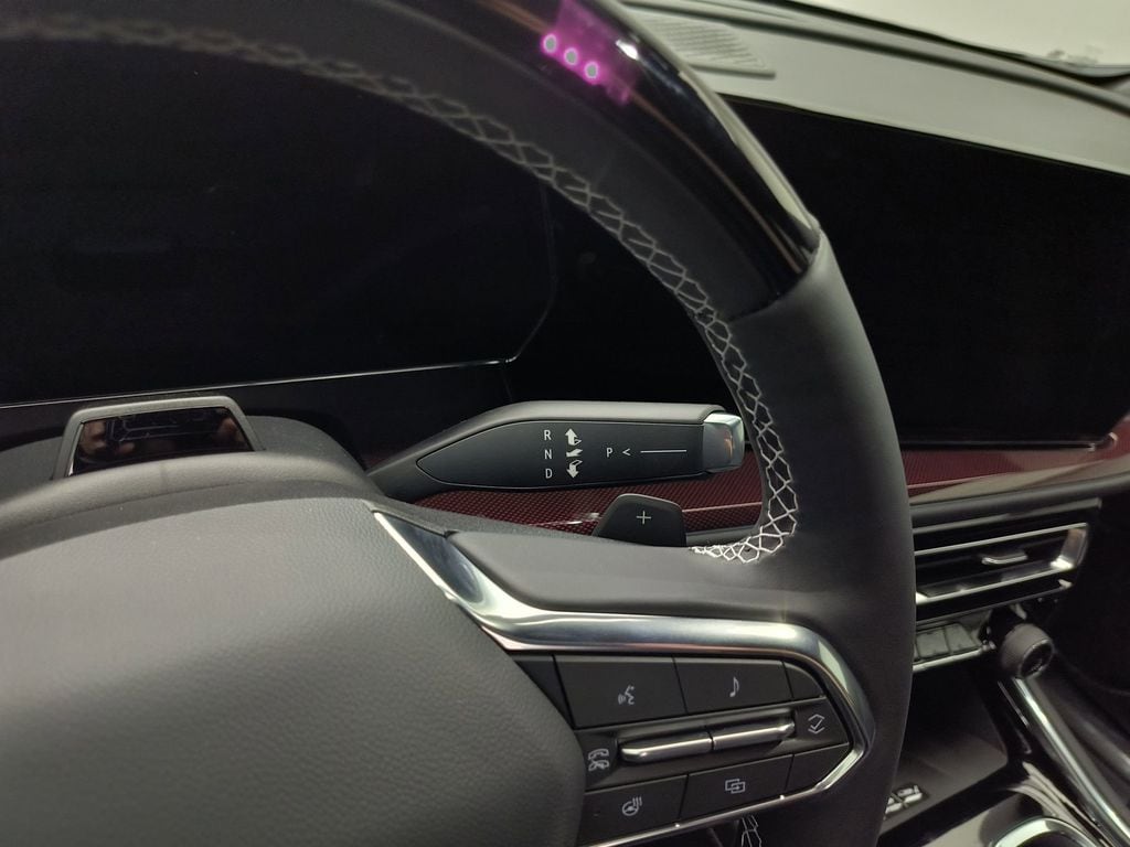 2026 Chevrolet Traverse Z71 - Photo 12