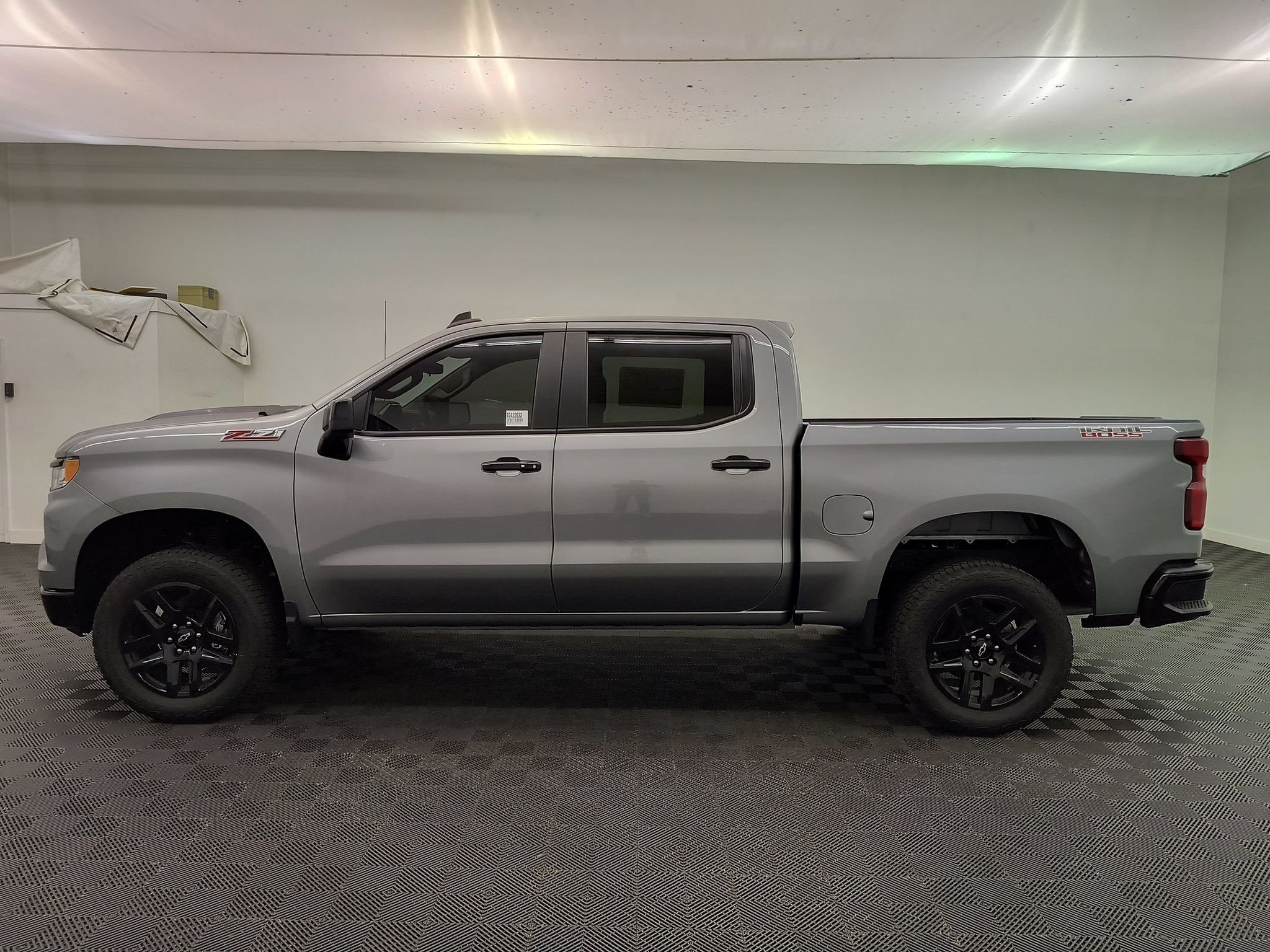 2026 Chevrolet Silverado 1500 LT Trail Boss - Photo 2