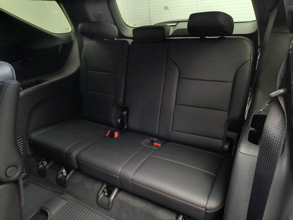 2026 Chevrolet Traverse Z71 - Photo 19