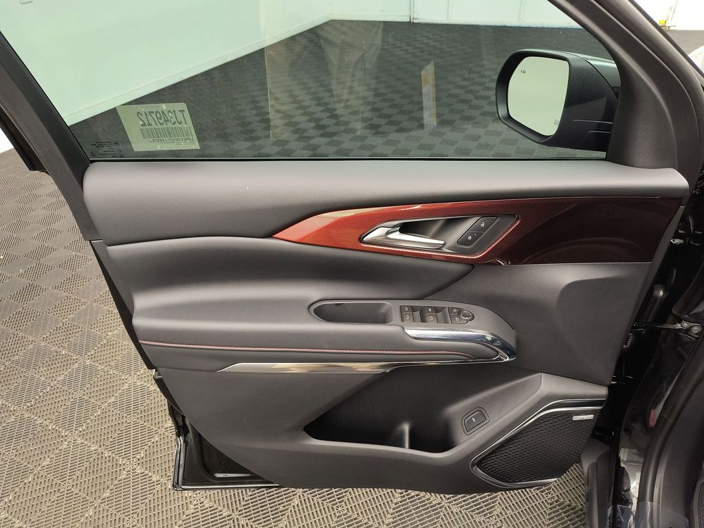 2026 Chevrolet Traverse Z71 - Photo 18