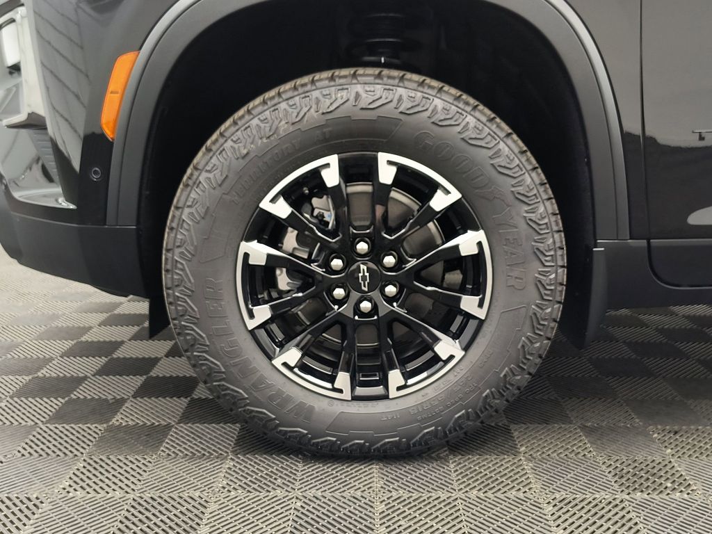 2026 Chevrolet Traverse Z71 - Photo 10