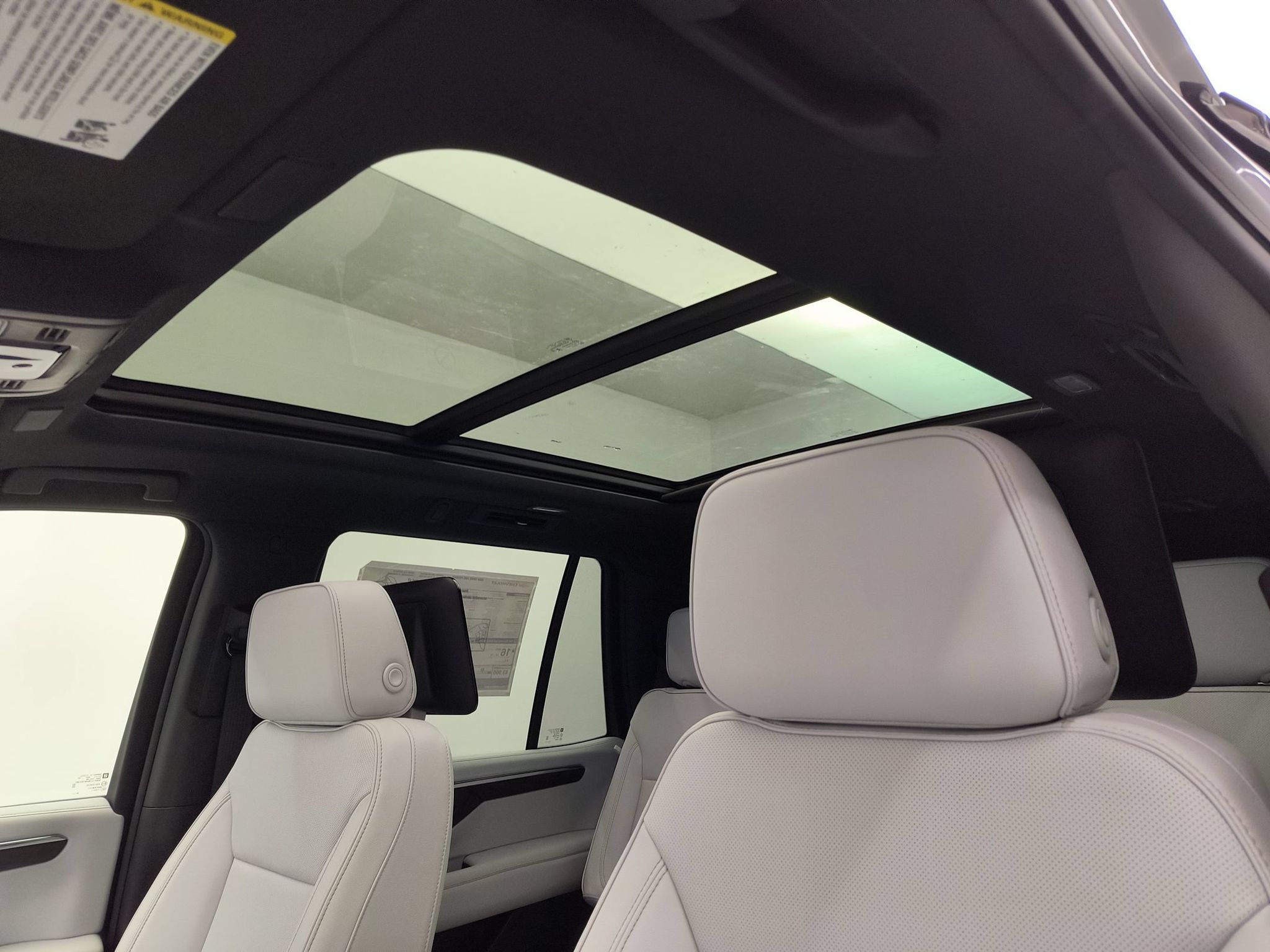 2026 Chevrolet Tahoe Premier - Photo 13