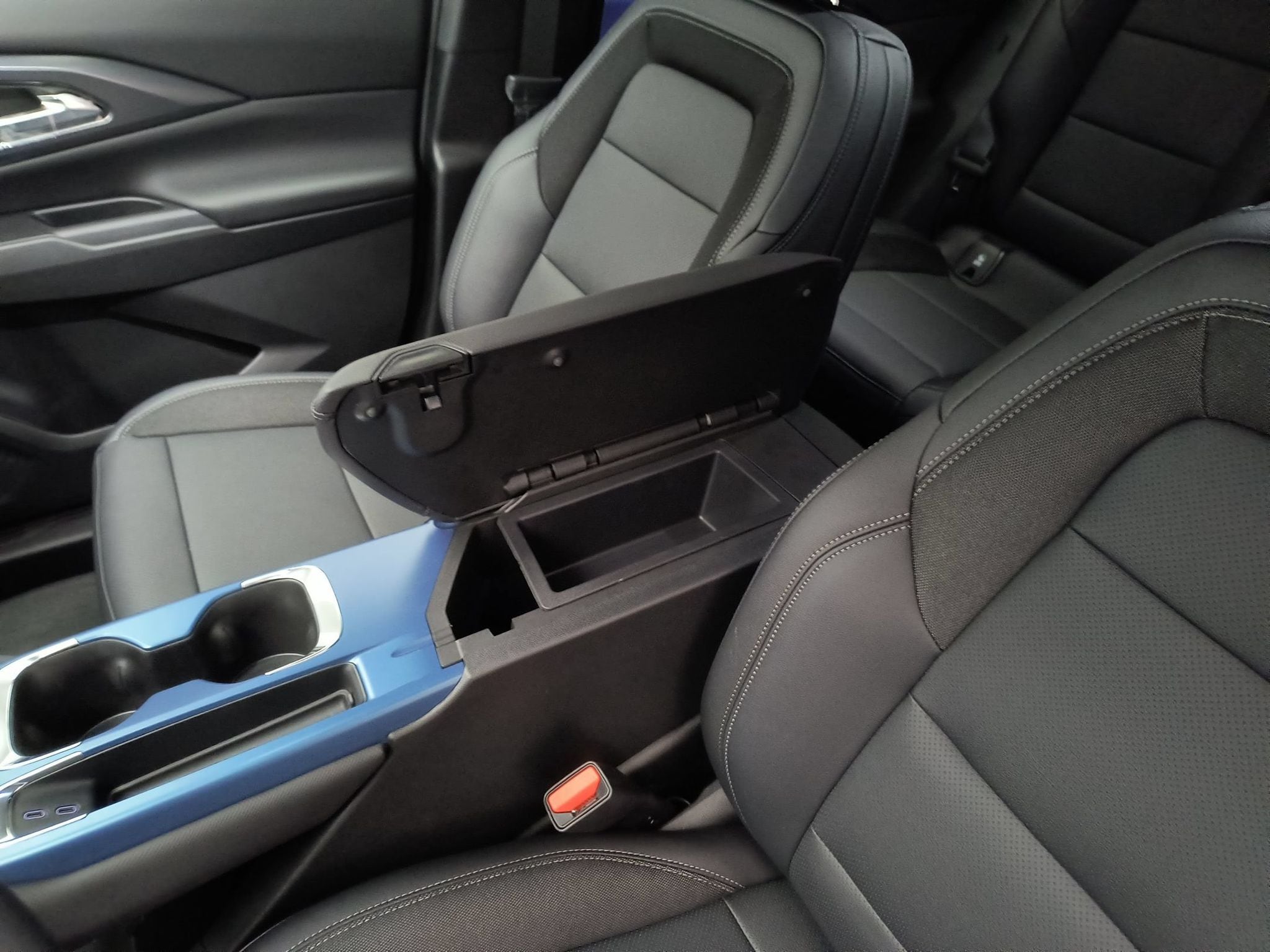 2026 Chevrolet Equinox EV 2LT - Photo 26