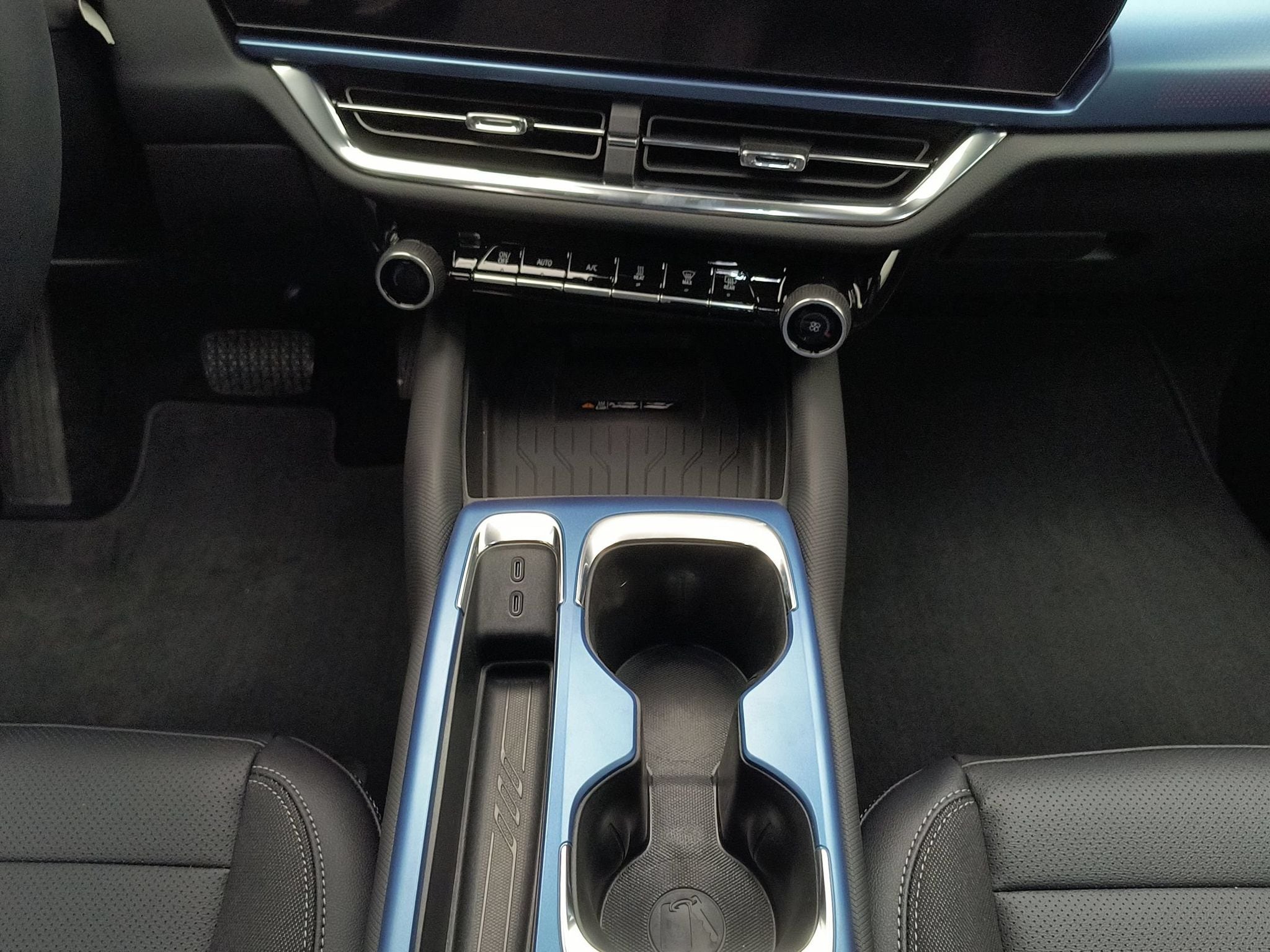 2026 Chevrolet Equinox EV 2LT - Photo 25