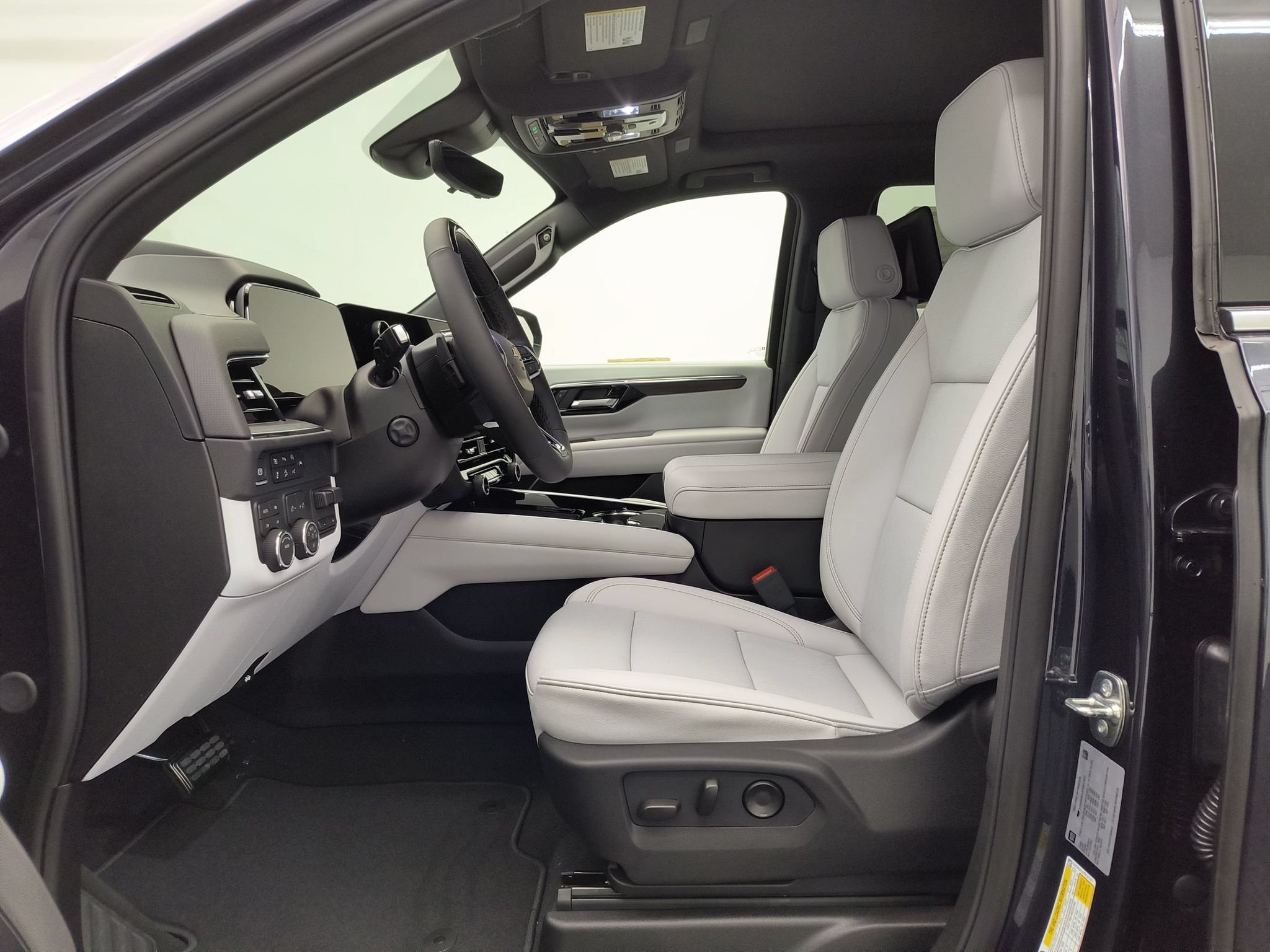 2026 Chevrolet Tahoe Premier - Photo 4