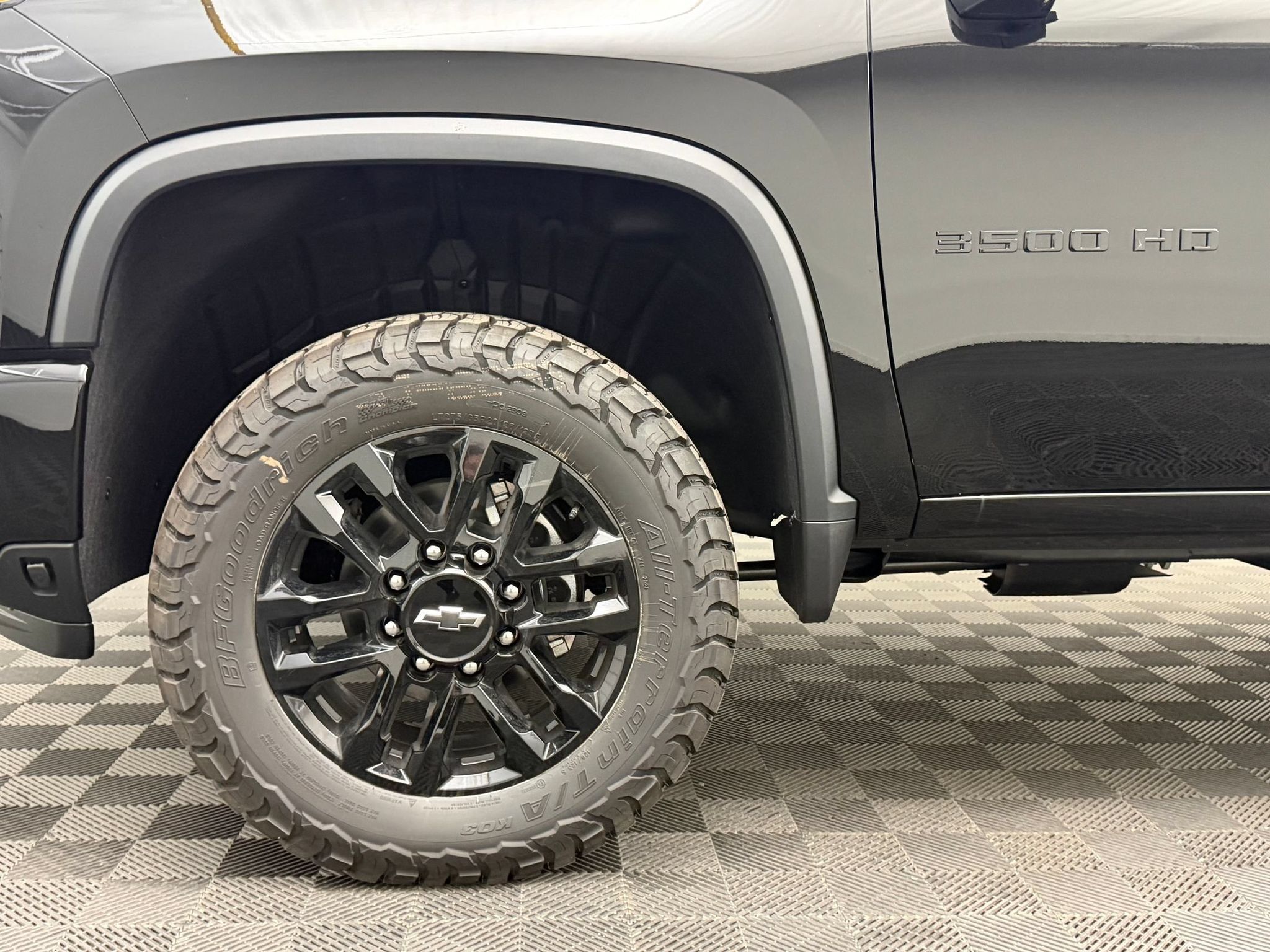 2026 Chevrolet Silverado 3500 HD LT - Photo 9