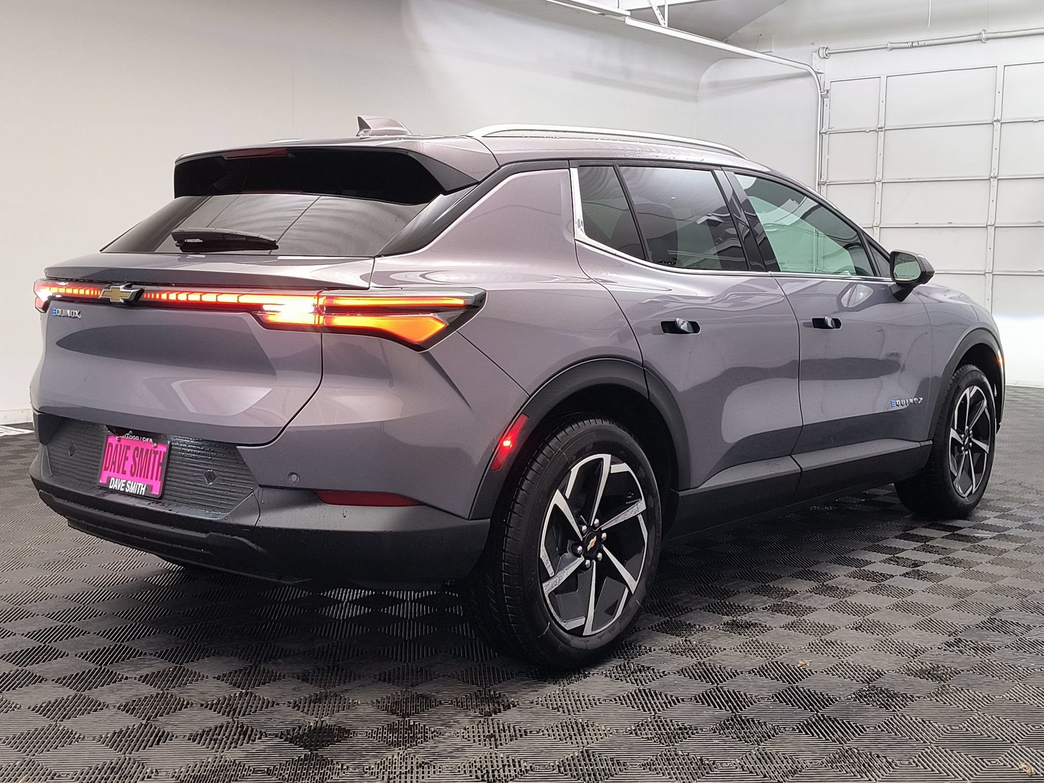 2026 Chevrolet Equinox EV 2LT - Photo 9