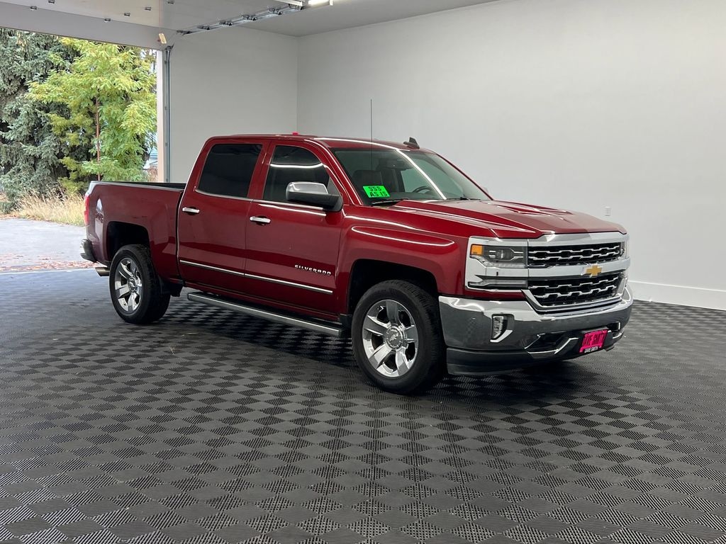 Used 2018 Chevrolet Silverado 1500 LTZ w/1LZ Truck Crew Cab