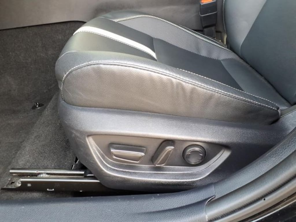 Used 2025 Toyota Camry SE Sedan