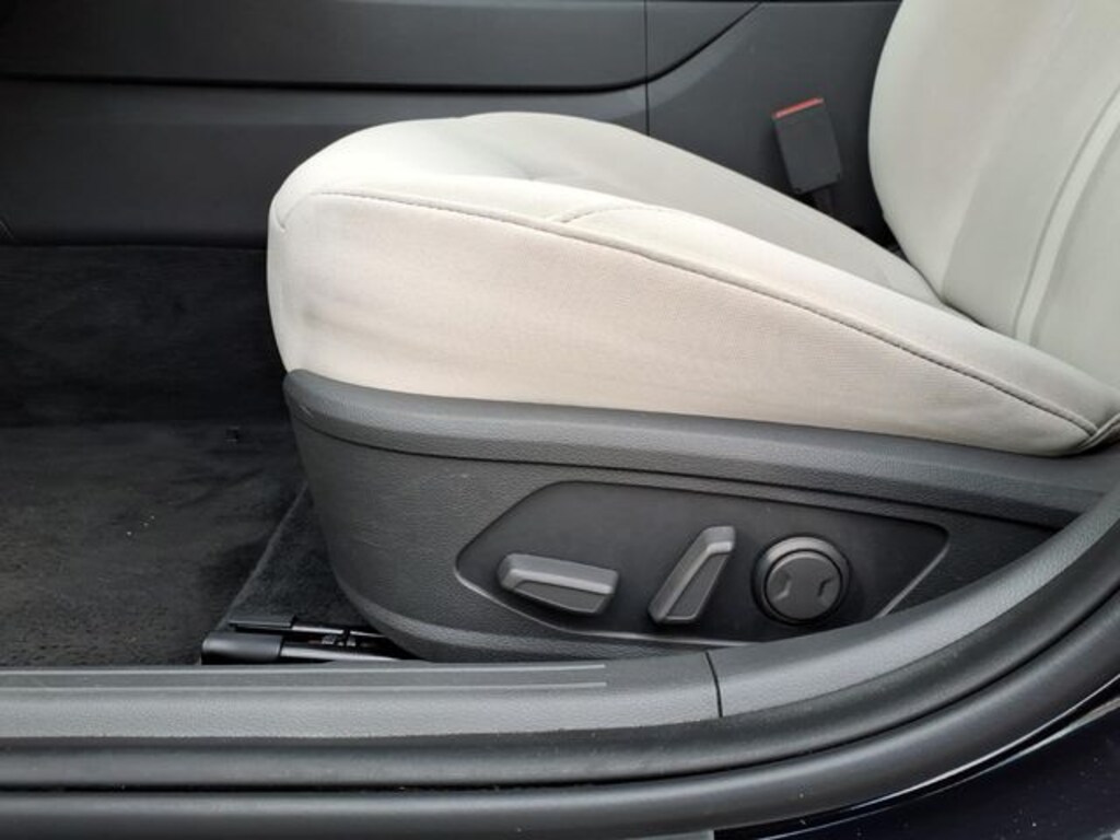 Used 2025 Hyundai Sonata SEL Sedan