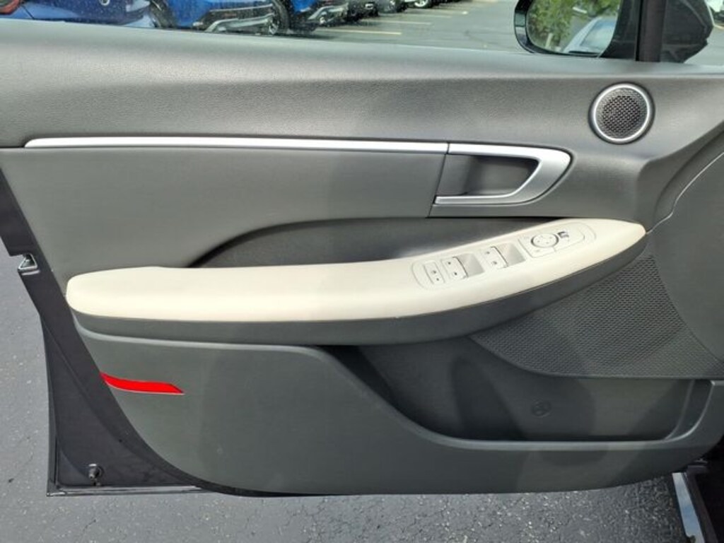 Used 2025 Hyundai Sonata SEL Sedan
