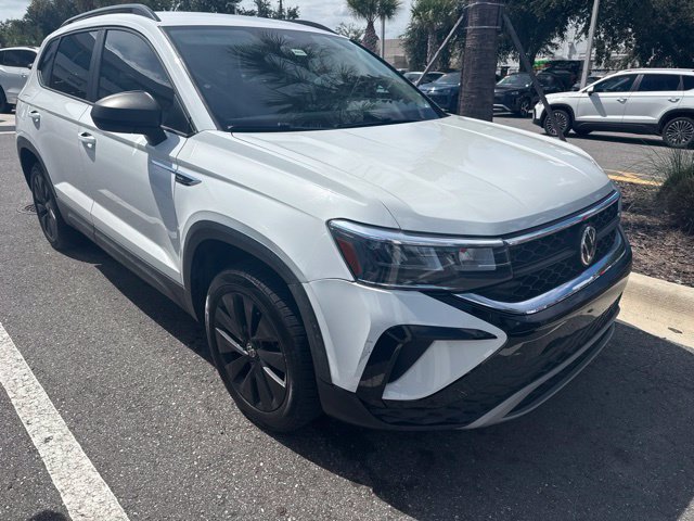  Volkswagen Taos