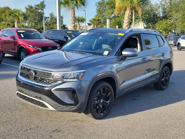 Certified 2024 Volkswagen Taos 1.5T SE SUV