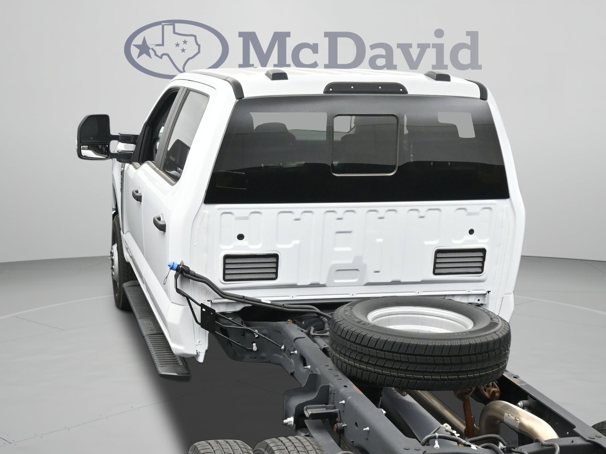 2026 Ford F-350 Super Duty Chassis Cab XL - Photo 23