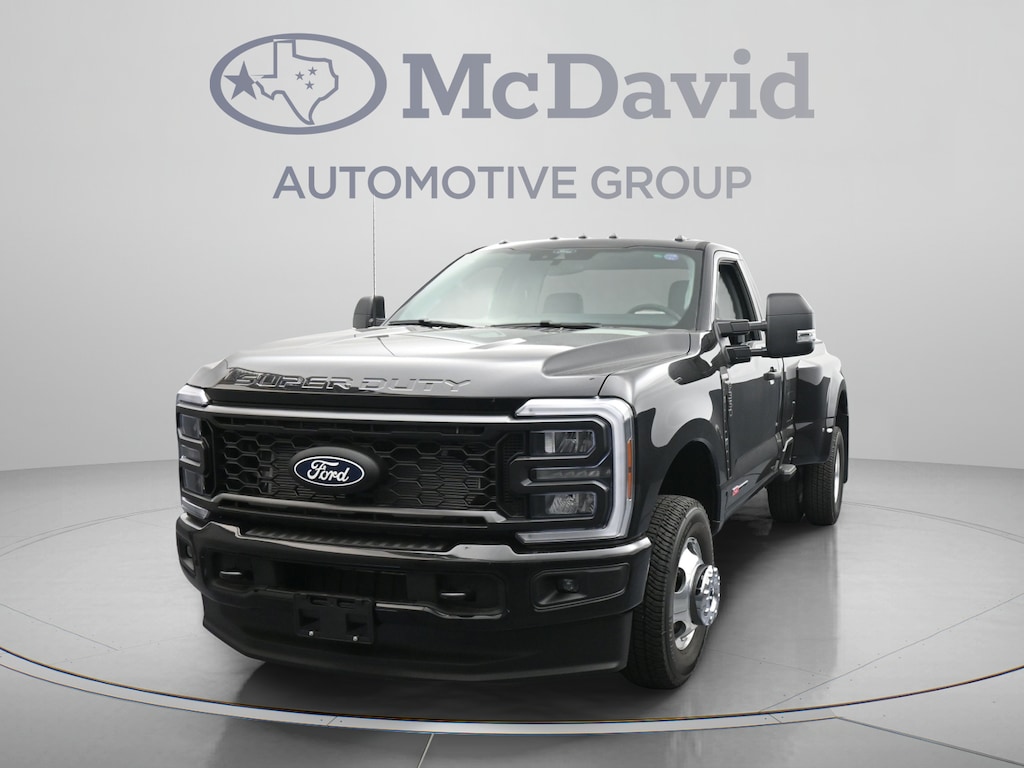 New 2027 Ford F-350 XL Truck Regular Cab