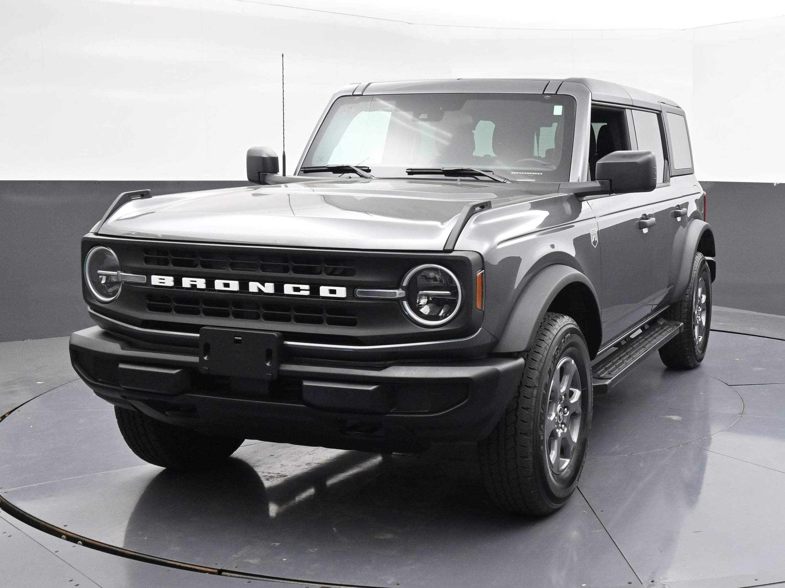 2025 Ford Bronco 4-Door