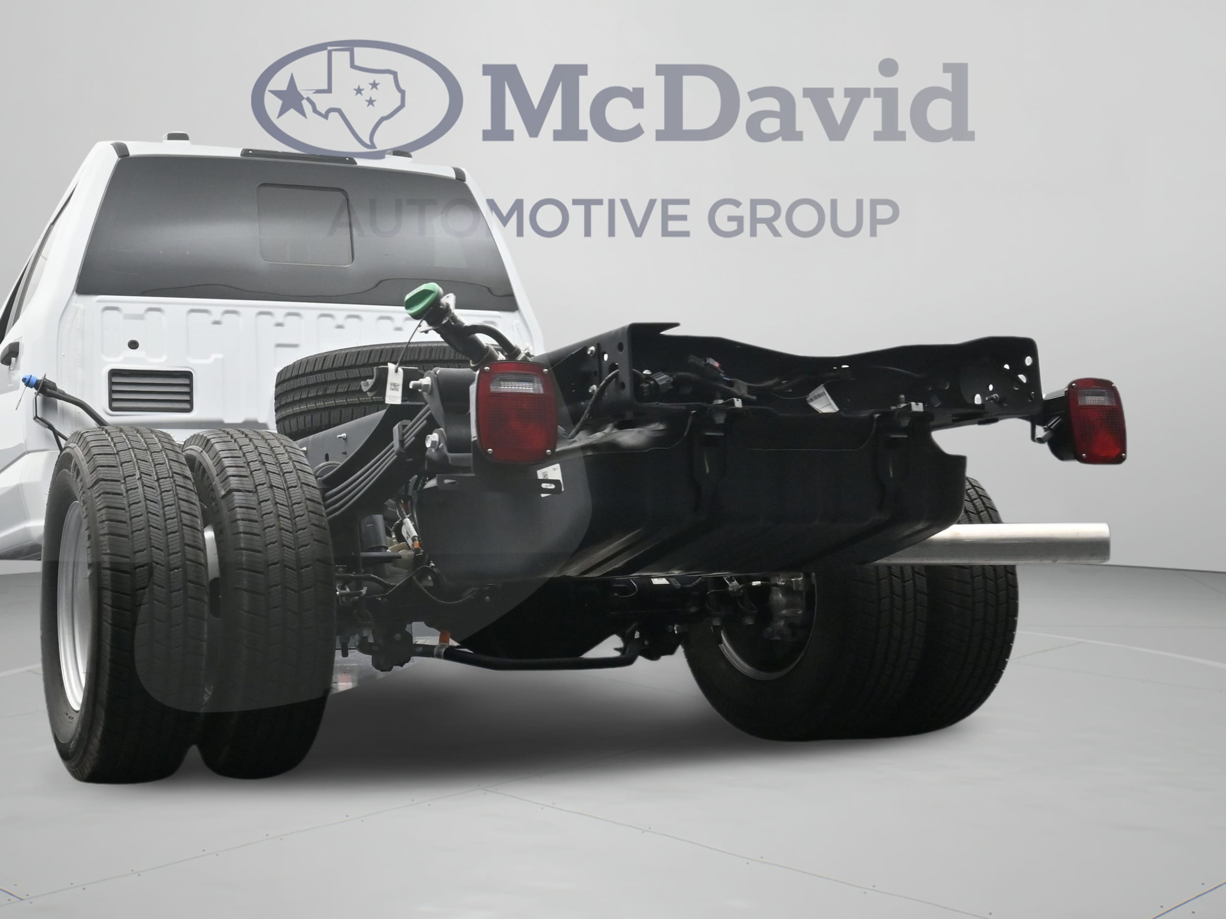 2026 Ford F-350 Super Duty Chassis Cab XL - Photo 15