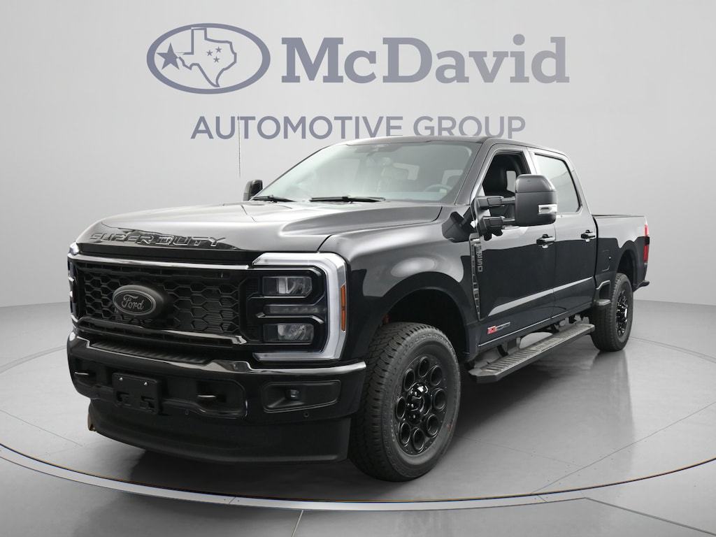 New 2026 Ford F-250 LARIAT Truck Crew Cab