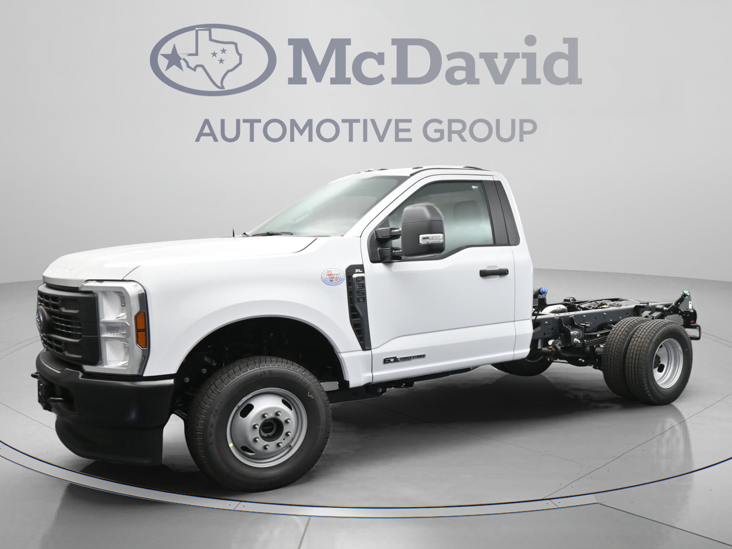 2026 Ford F-350 Chassis Truck Regular Cab 