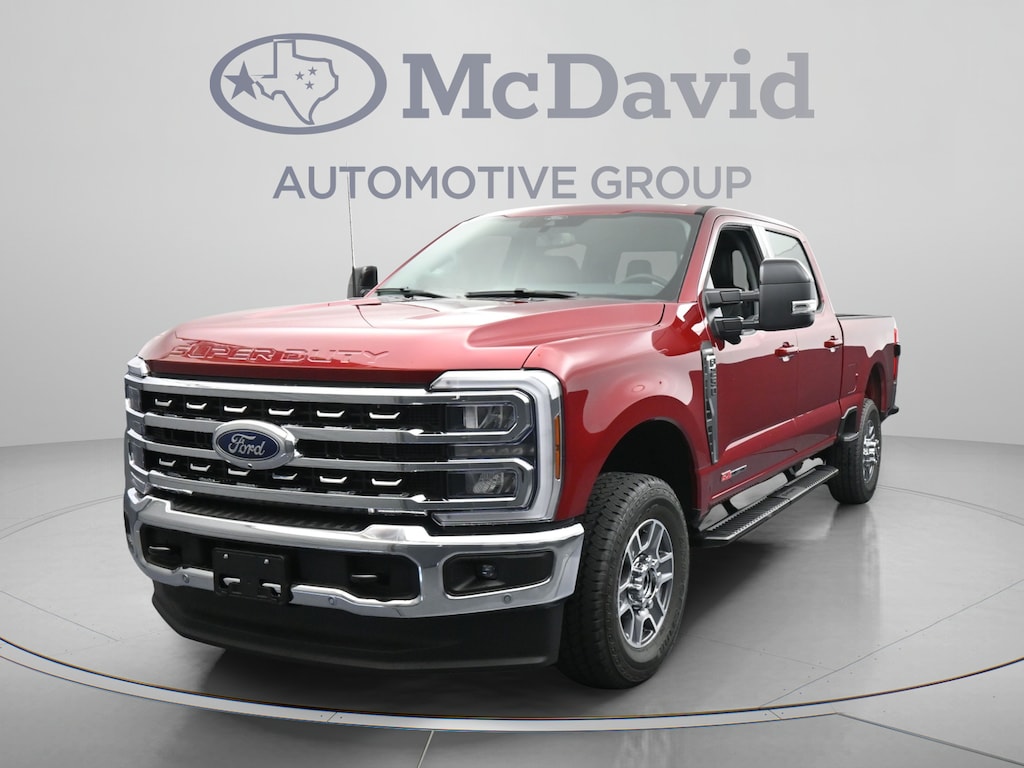 New 2026 Ford F-250 LARIAT Truck Crew Cab