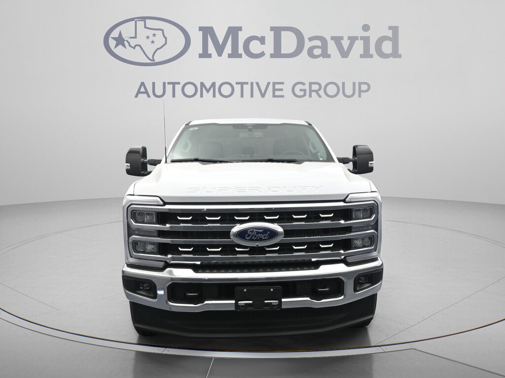 New 2026 Ford F-250 LARIAT Truck Crew Cab