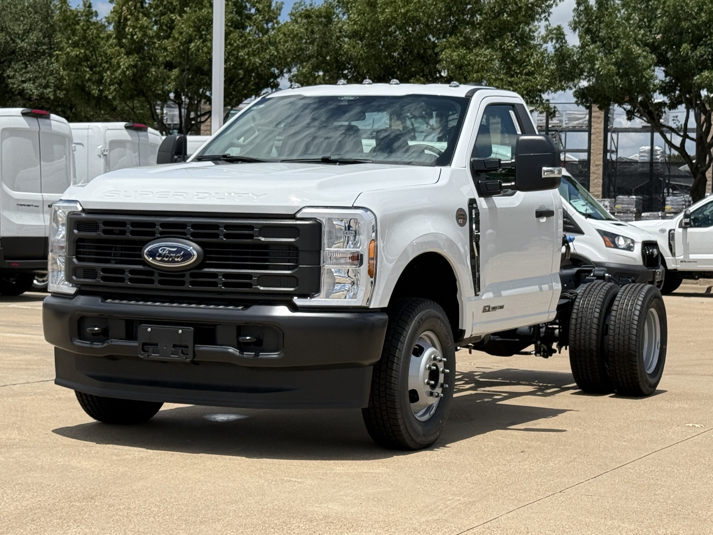 2026 Ford F-350 Chassis Truck Regular Cab 