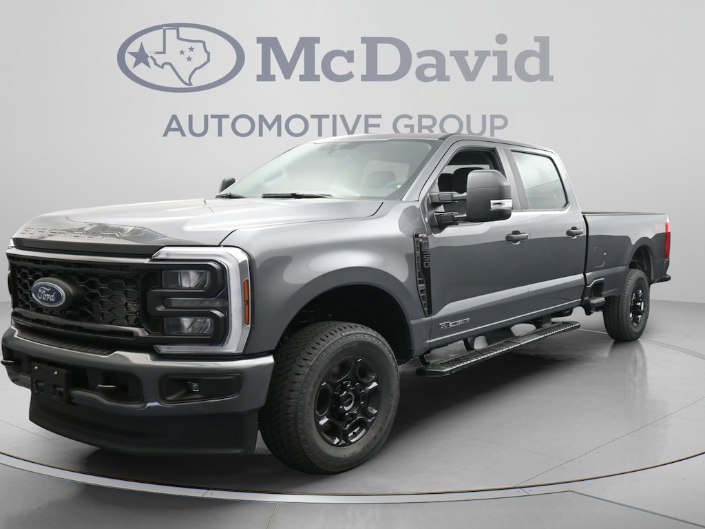 New 2026 Ford F-350 XL Truck Crew Cab