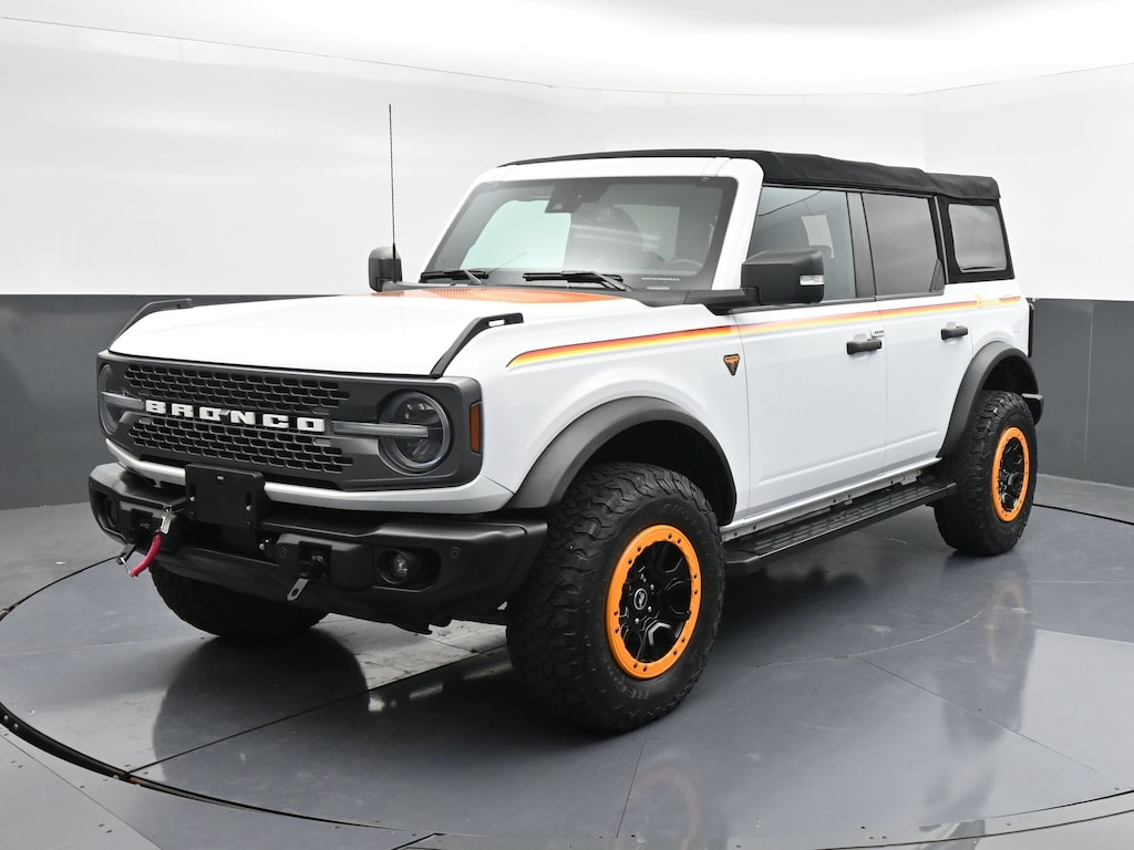 Used 2023 Ford Bronco Badlands SUV