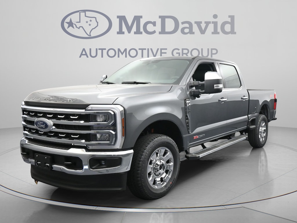 New 2026 Ford F-250 LARIAT Truck Crew Cab