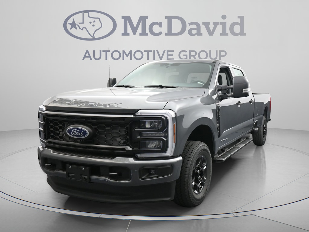 New 2026 Ford F-350 XL Truck Crew Cab