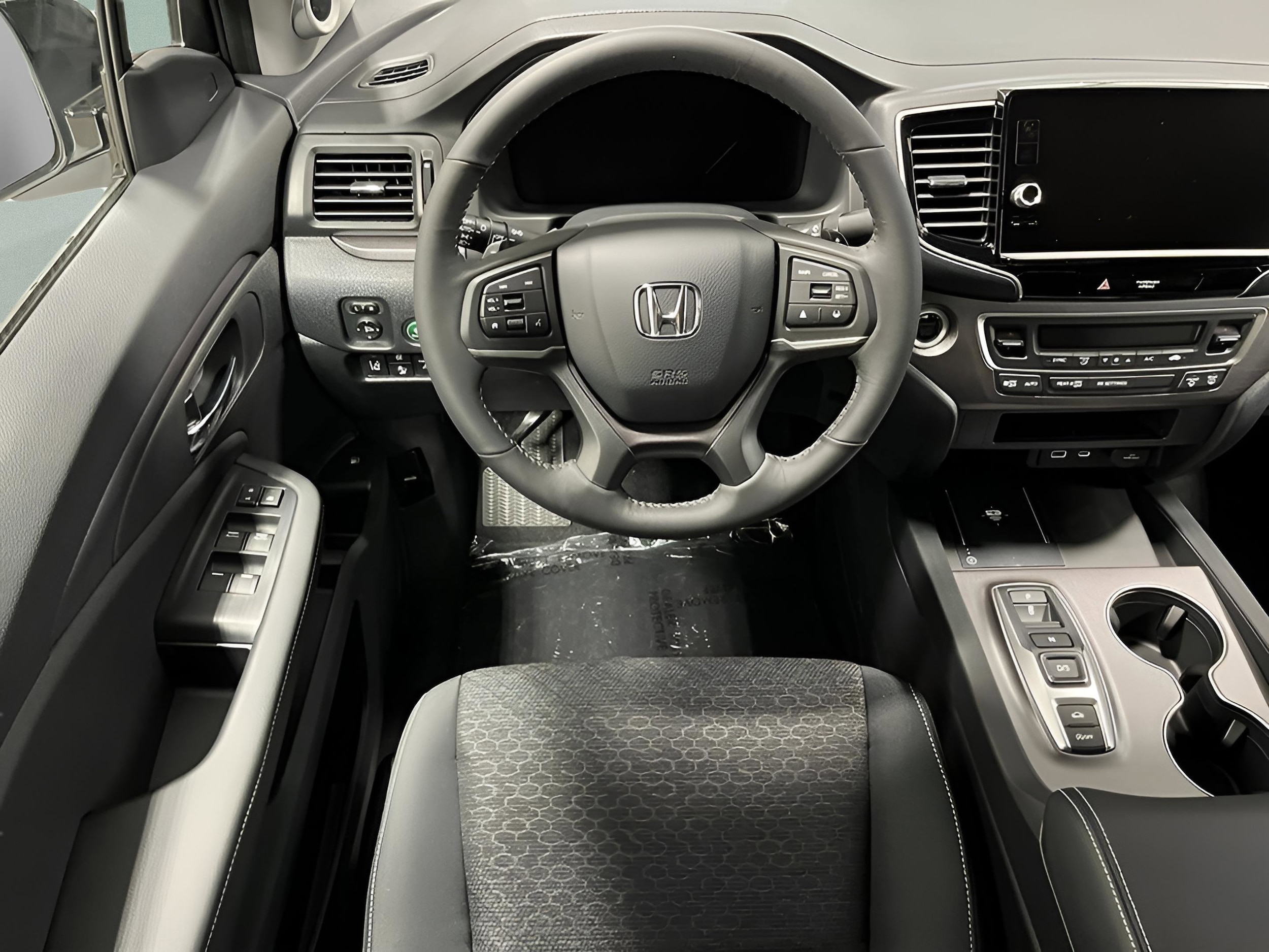 2026 Honda Ridgeline Sport - Photo 14