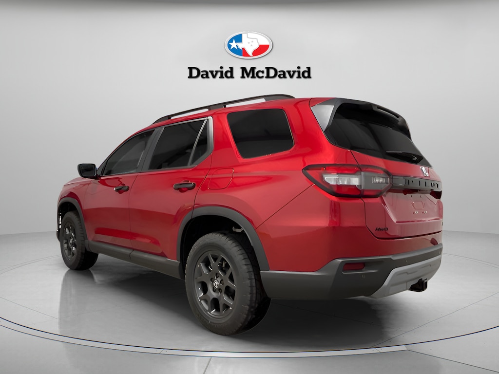 Used 2025 Honda Pilot TrailSport SUV