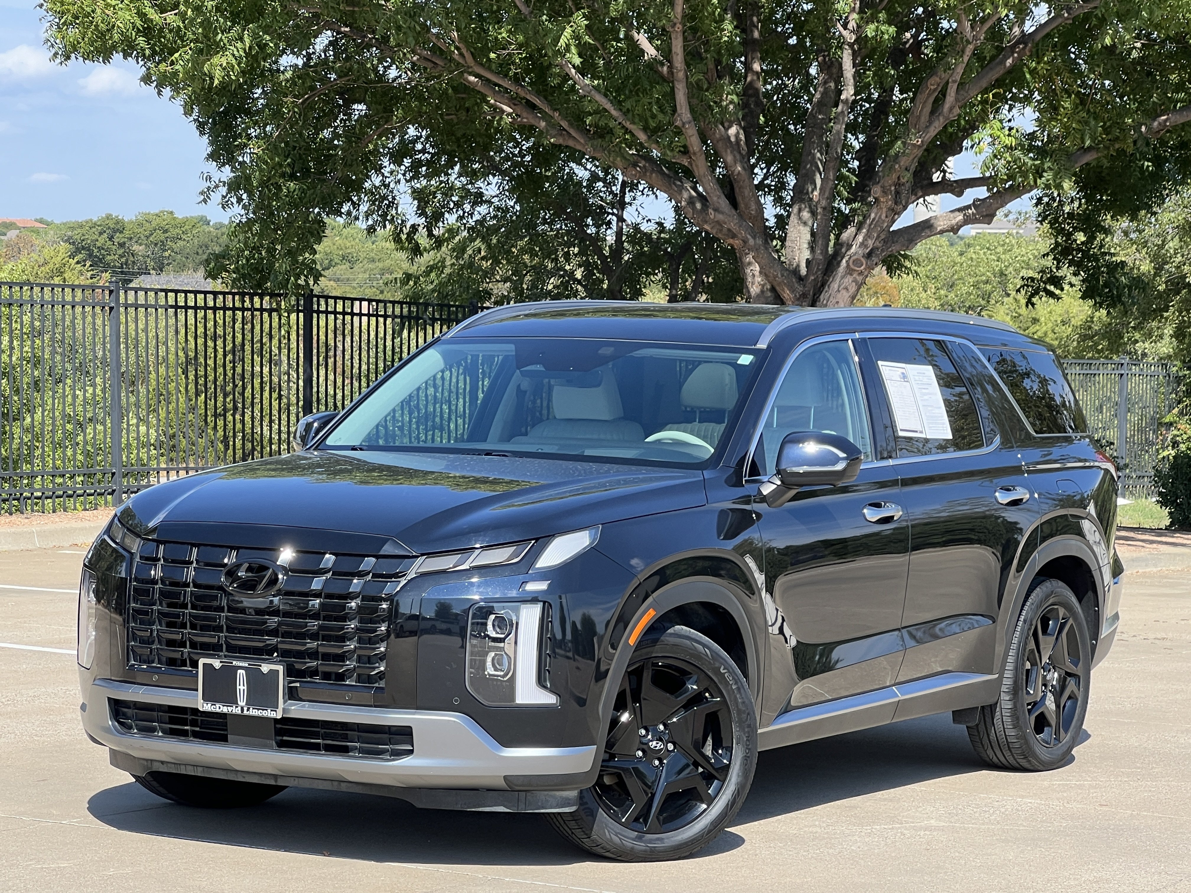Used 2023 Hyundai Palisade Limited Limited FWD