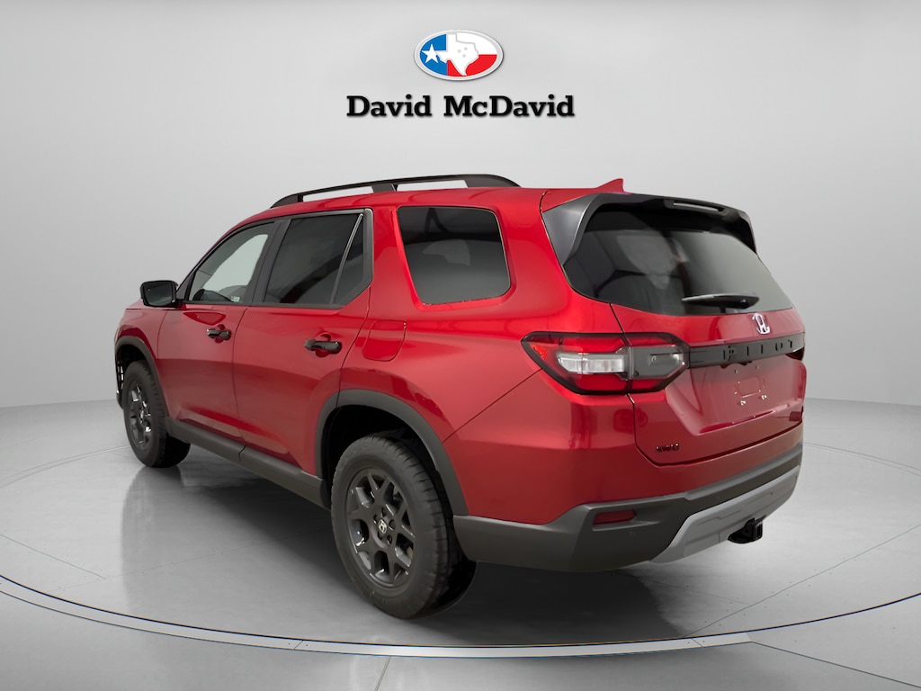 Used 2025 Honda Pilot TrailSport SUV