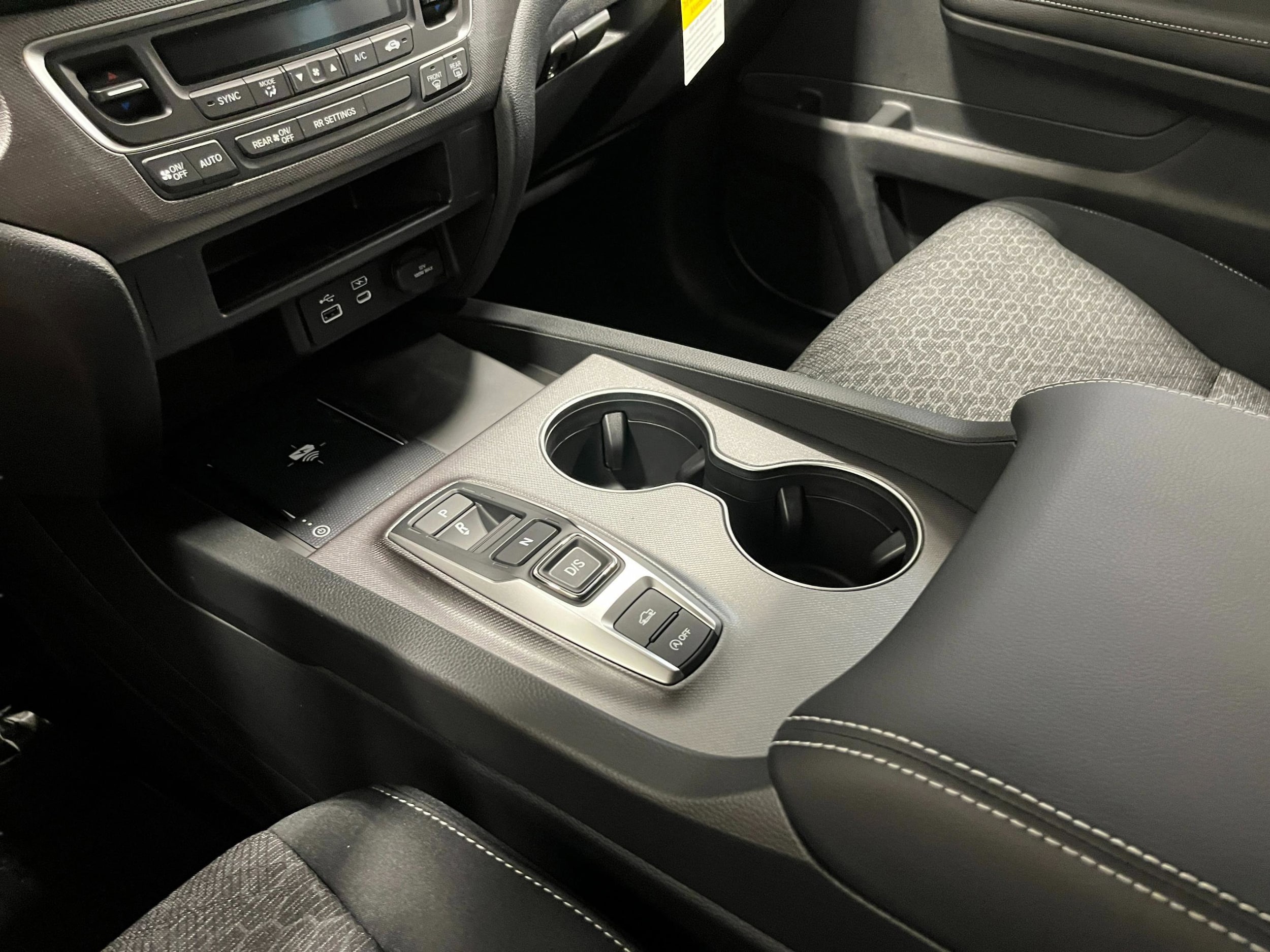 2026 Honda Ridgeline Sport - Photo 17