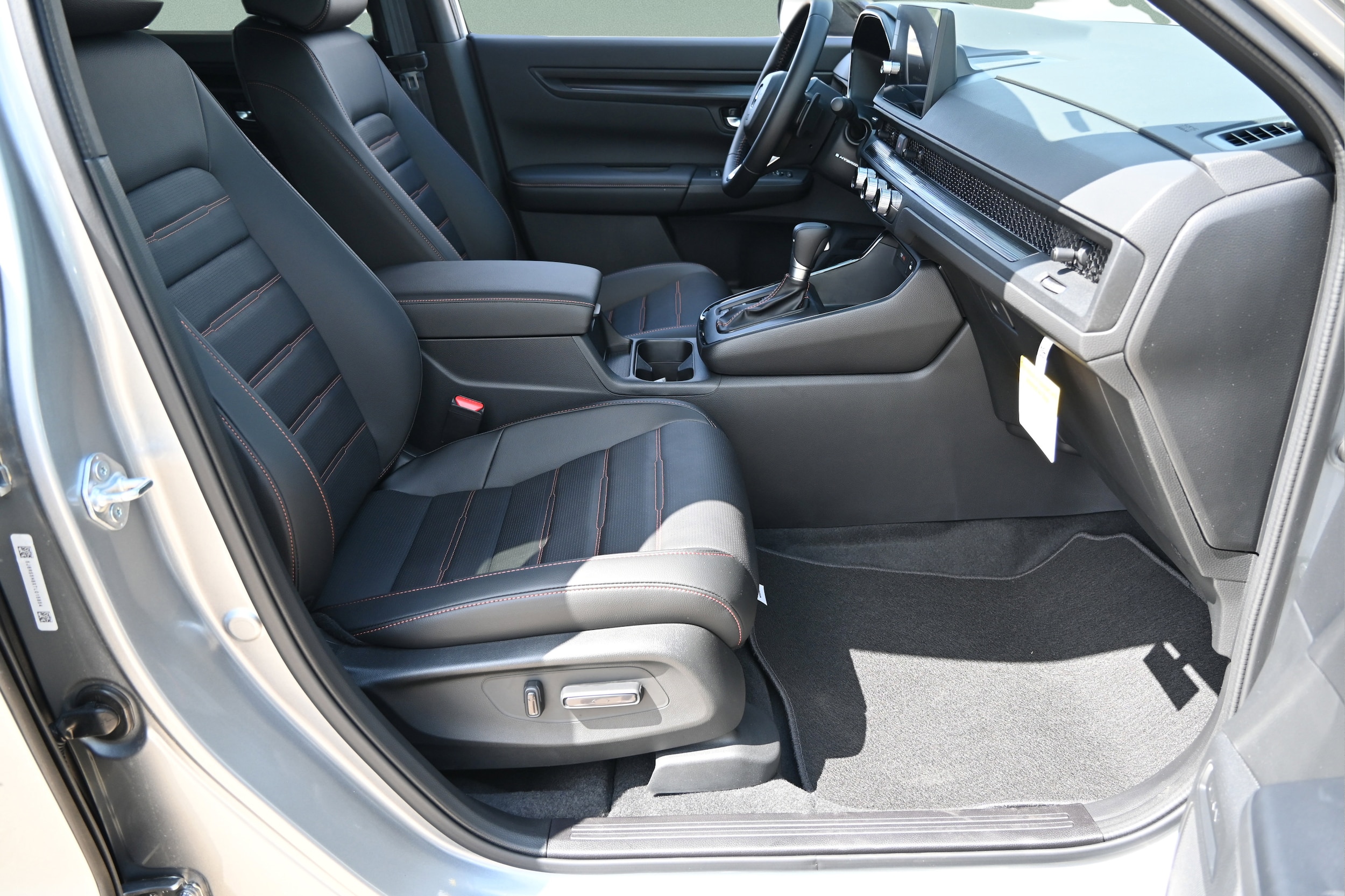 2026 Honda CR-V Sport-L - Photo 14