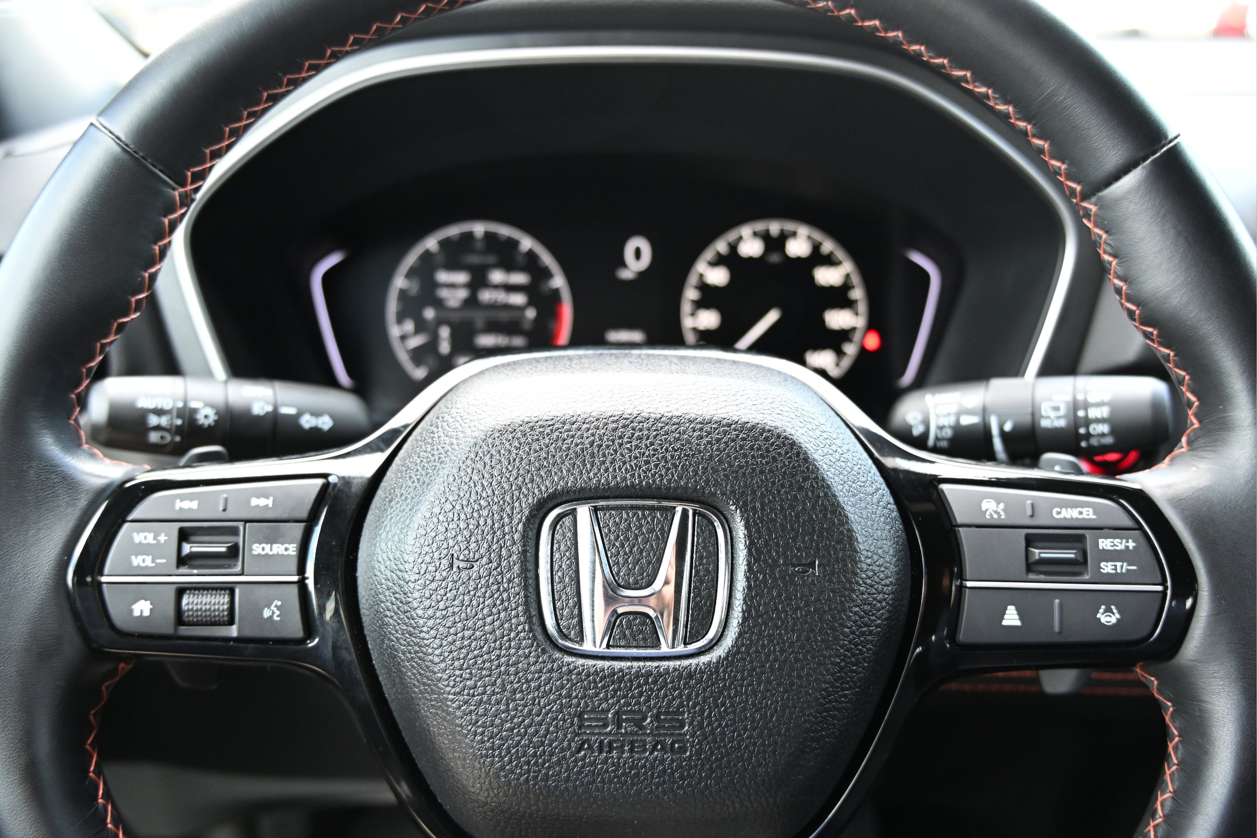 2025 Honda Pilot Sport - Photo 28
