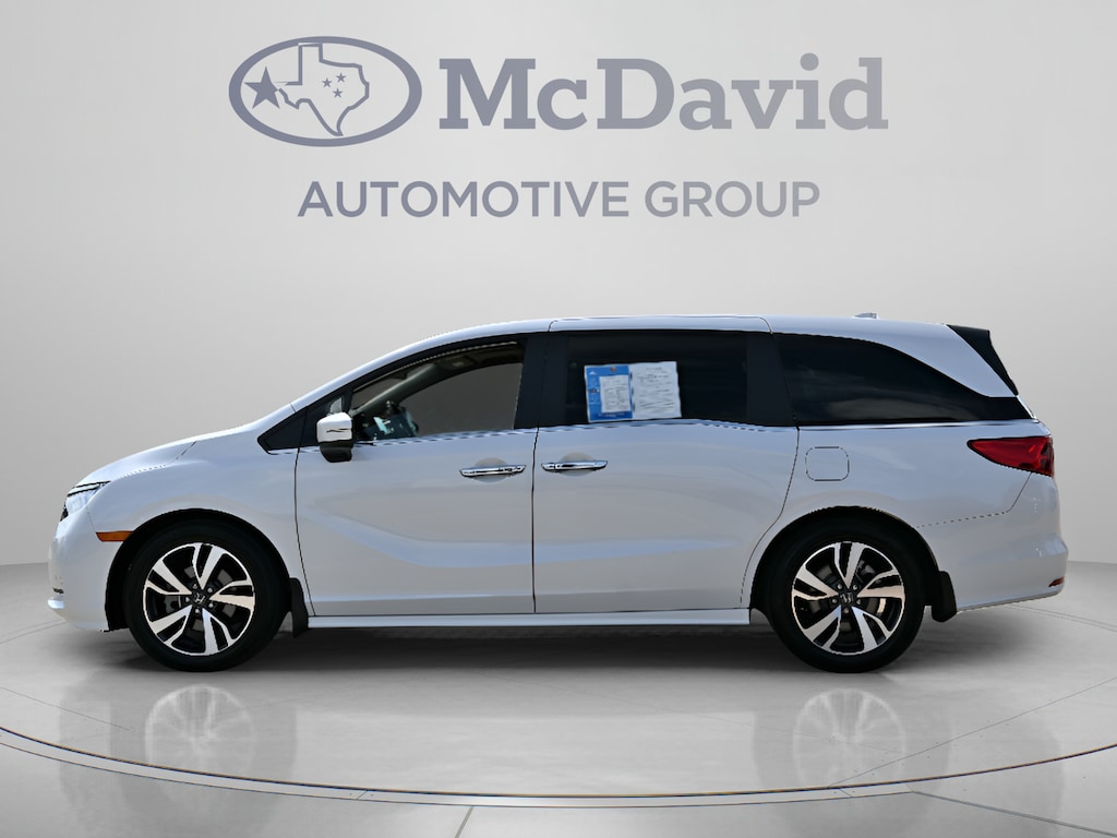 Used 2023 Honda Odyssey Touring Van