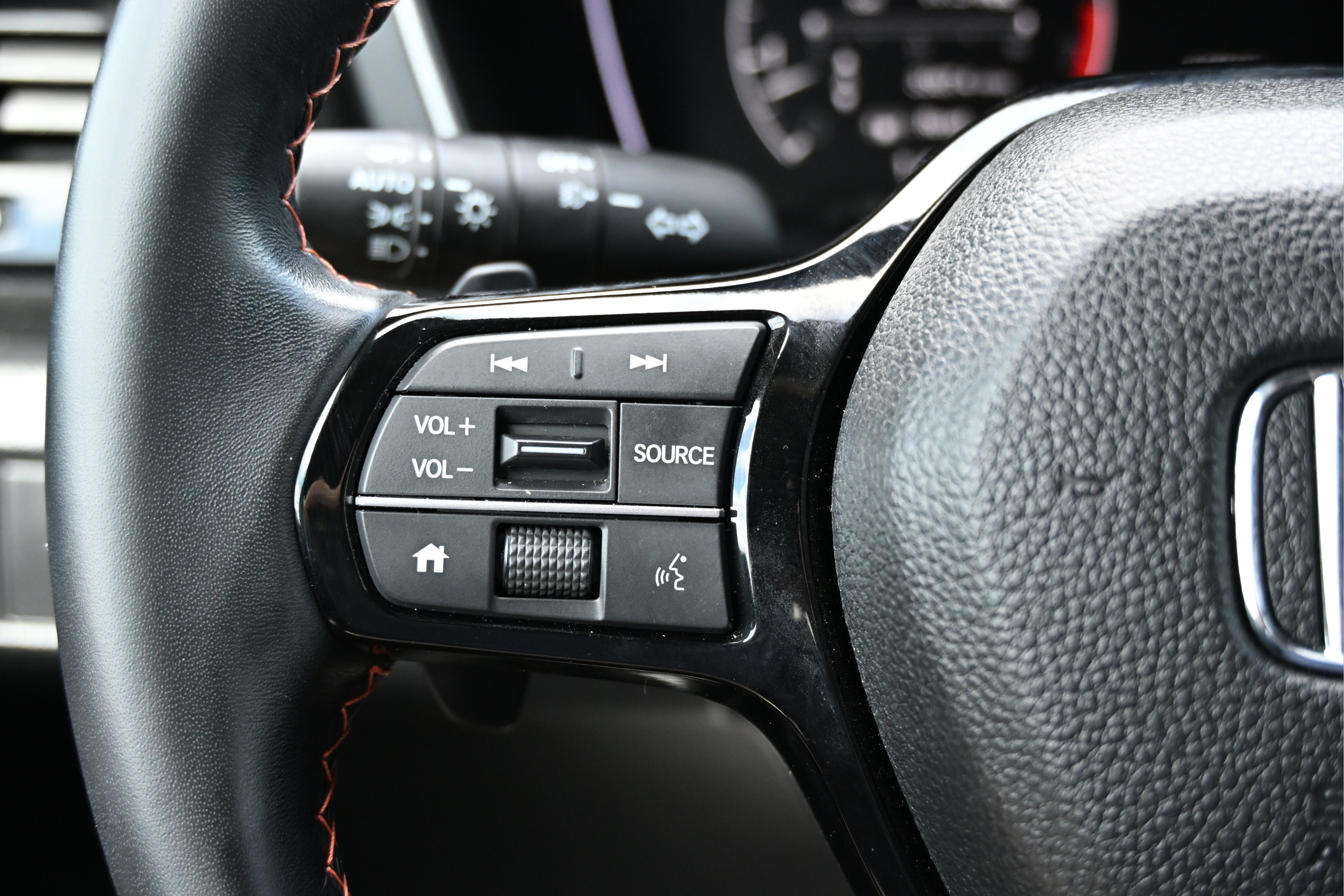 2025 Honda Pilot Sport - Photo 29