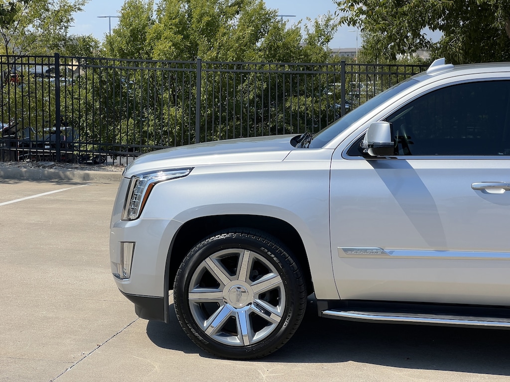 Used 2016 CADILLAC Escalade Luxury Collection SUV