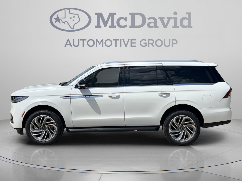 New 2027 Lincoln Navigator Premiere SUV