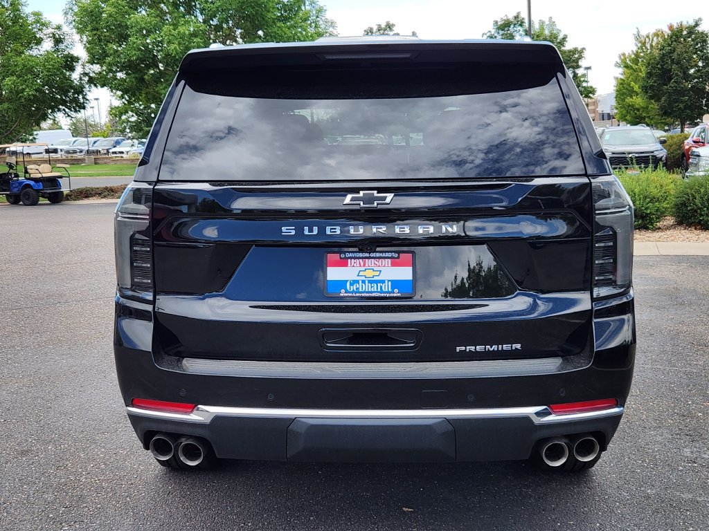 2026 Chevrolet Suburban Premier - Photo 3