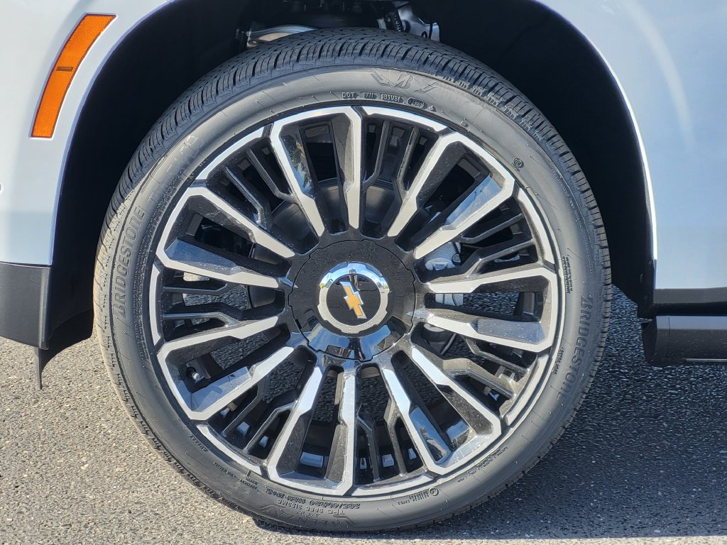 New 2027 Chevrolet Suburban High Country SUV