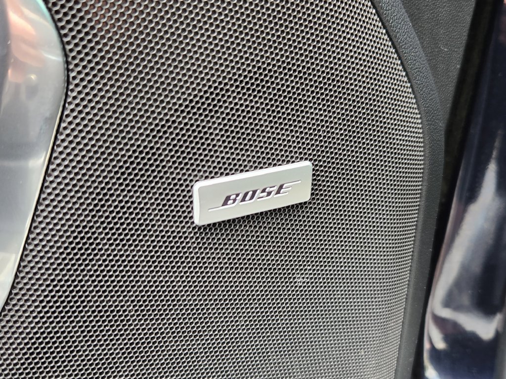 2024 GMC Yukon AT4 - Photo 25