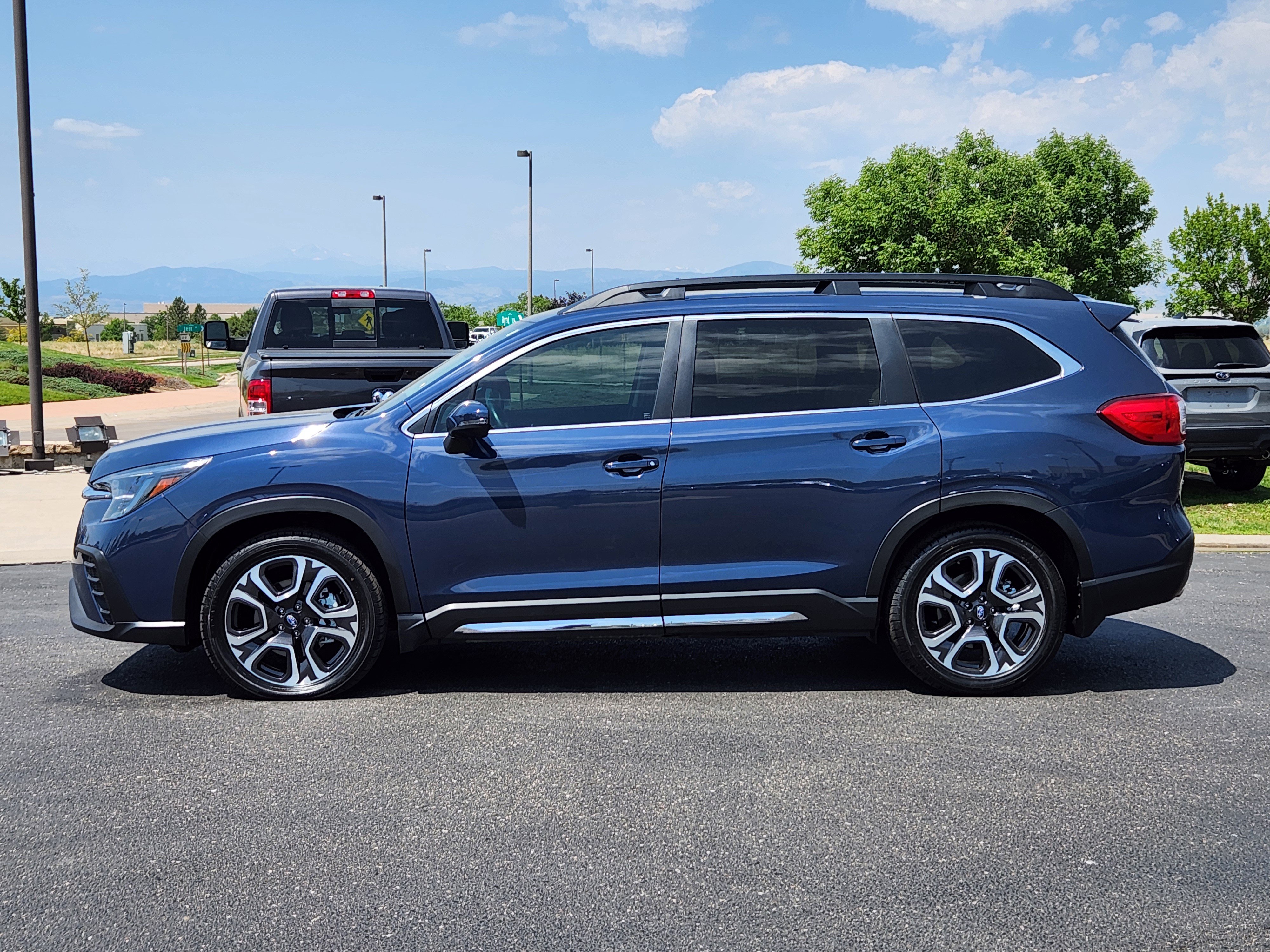 Used 2023 Subaru Ascent Limited 8-Passenger SUV