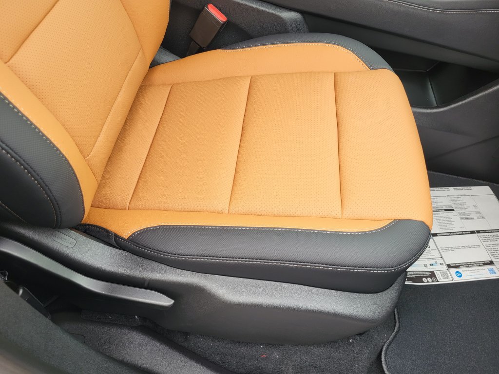 2027 Chevrolet Traverse Z71 - Photo 18