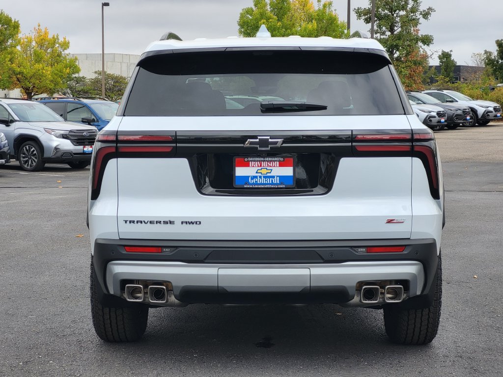 2027 Chevrolet Traverse Z71 - Photo 7
