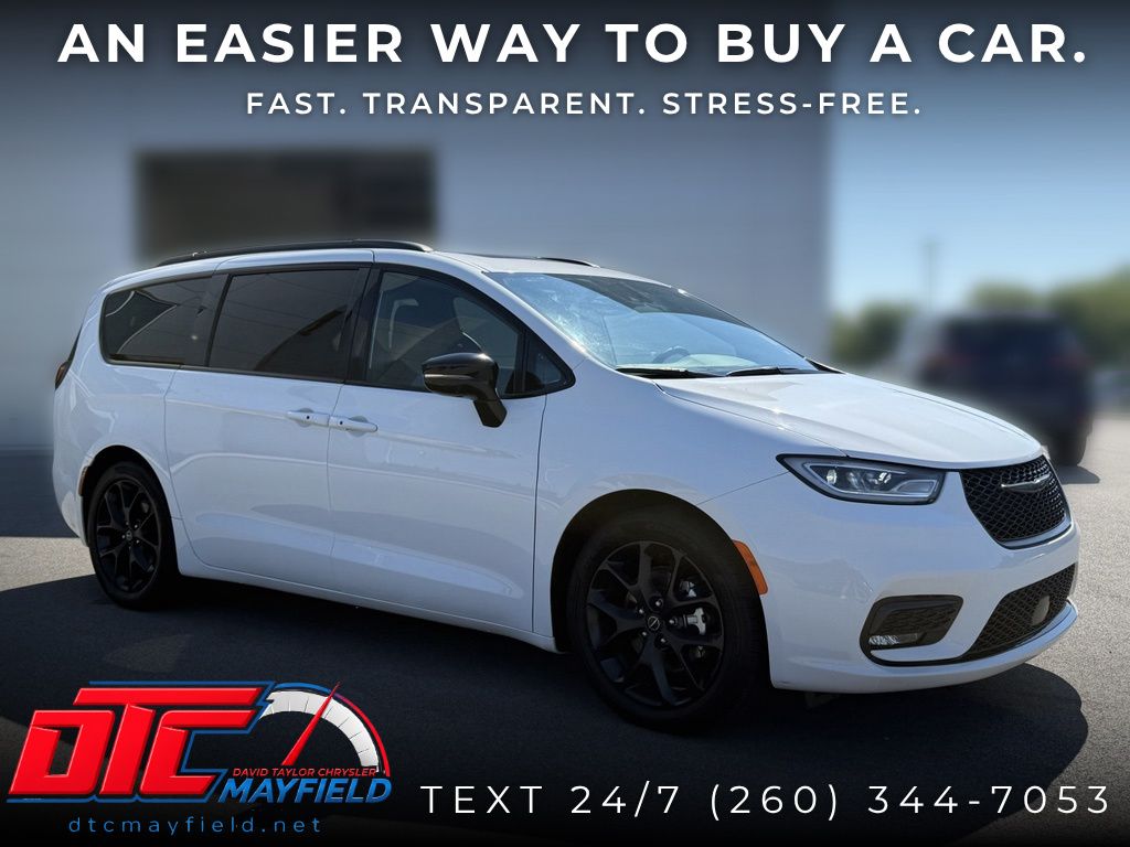 2025 Chrysler Pacifica Limited Minivan/Van
